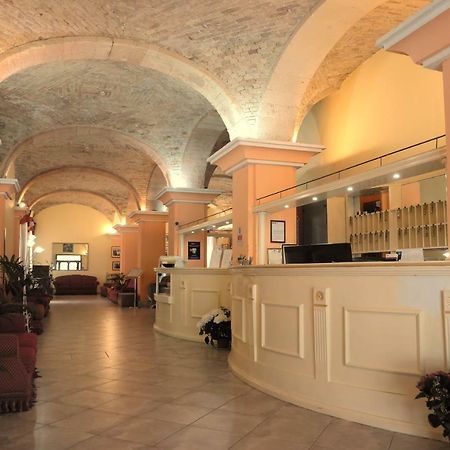 Hotel 4 Mori Кальяри Экстерьер фото